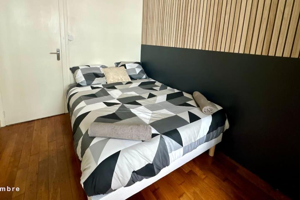 T2 Cosy A Deux Pas De La Loire Apartment Blois Exterior photo